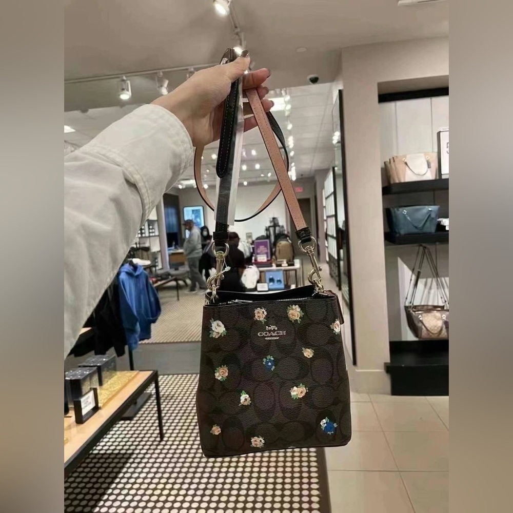 NWT Coach Mini Town Bucket Bag In Signature Canvas With Vintage Rose Print C7270 - Picture 13 of 16